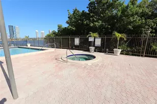 3440 NE 192 St, Miami, FL 33180 - Photo 21