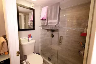 3440 NE 192 St, Miami, FL 33180 - Photo 7