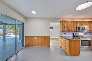 351 SE 6th Ave, Pompano Beach, FL 33060 - Photo 9