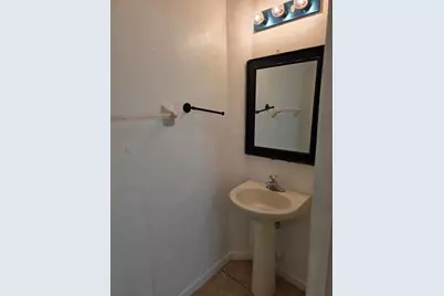 7917  Tuscany Dr, Tamarac, FL 33321 - Photo 9