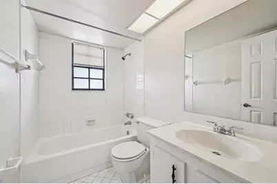 4682  Oak Terrace Dr, Unit #4682, Greenacres, FL 33463 - Photo 7