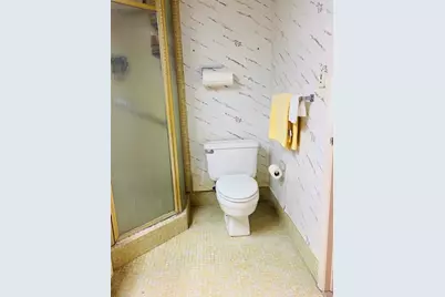 800 NE 195th Street #307, Miami, FL 33179 - Photo 39