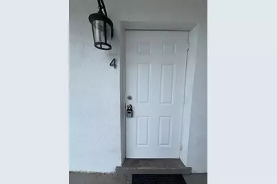 701 SW 14th Ave, Unit #4, Fort Lauderdale, FL 33312 - Photo 3