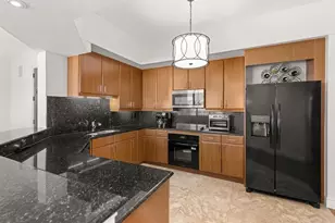 100 S Birch Rd, Fort Lauderdale, FL 33316 - Photo 9