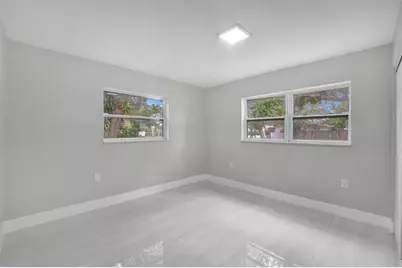 3721 N 66th Ave, Hollywood, FL 33024 - Photo 9