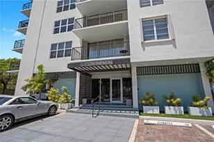 3233 NE 32nd Ave, Fort Lauderdale, FL 33308 - Photo 3