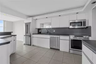 3233 NE 32nd Ave, Fort Lauderdale, FL 33308 - Photo 11