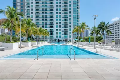 950  Brickell Bay Dr, Unit #5205, Miami, FL 33131 - Photo 27