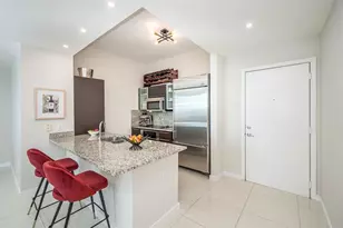 950 Brickell Bay Dr, Miami, FL 33131 - Photo 9