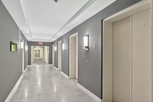 950 Brickell Bay Dr, Miami, FL 33131 - Photo 23