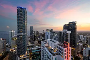 950 Brickell Bay Dr, Miami, FL 33131 - Photo 3