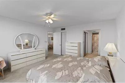 900  Colony Point Cir, Unit #511, Pembroke Pines, FL 33026 - Photo 13