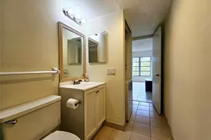 4172 Inverrary Dr, Lauderhill, FL 33319 - Photo 19