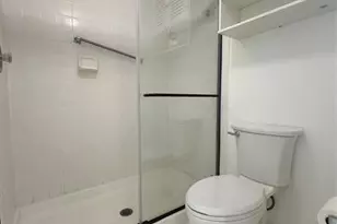 7673 Tahiti Ln, Lake Worth, FL 33467 - Photo 9