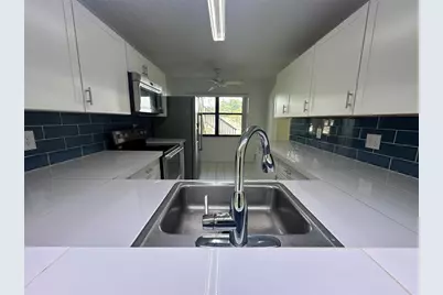 7673  Tahiti Ln, Unit #105, Lake Worth, FL 33467 - Photo 39