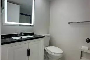 7673 Tahiti Ln, Lake Worth, FL 33467 - Photo 13