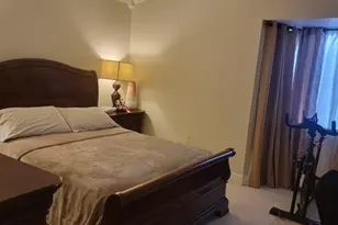 11821 SW 18th St, Miami, FL 33175 - Photo 23