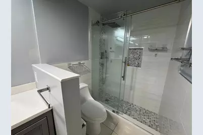 7797  Golf Circle Dr, Unit #304, Margate, FL 33063 - Photo 25