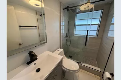 7797  Golf Circle Dr, Unit #304, Margate, FL 33063 - Photo 19