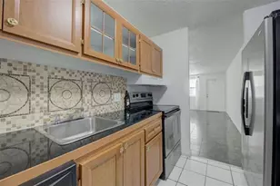 850 E Commercial Blvd, Oakland Park, FL 33334 - Photo 3