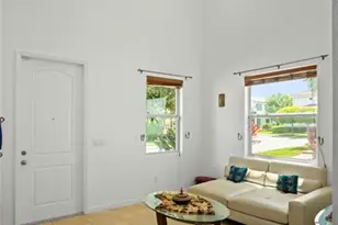 450 Greensboro Way, Boynton Beach, FL 33435 - Photo 9