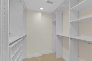 250 E Royal Palm Rd, Boca Raton, FL 33432 - Photo 19