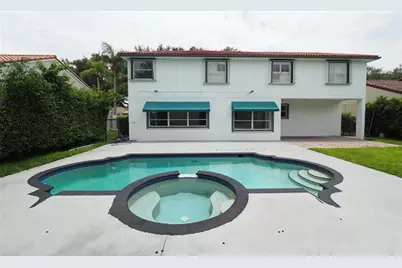 10749  Nashville Dr, Cooper City, FL 33026 - Photo 9