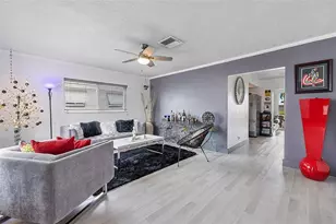 8103 NW 58th Pl, Tamarac, FL 33321 - Photo 11