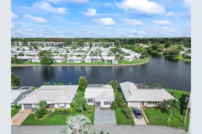 8103 NW 58th Pl, Tamarac, FL 33321 - Photo 17