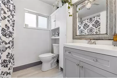 8103 NW 58th Pl, Tamarac, FL 33321 - Photo 13