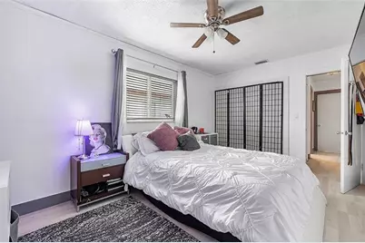 8103 NW 58th Pl, Tamarac, FL 33321 - Photo 15