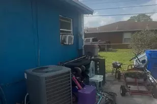 1589 NW 6th Ave, Pompano Beach, FL 33060 - Photo 13