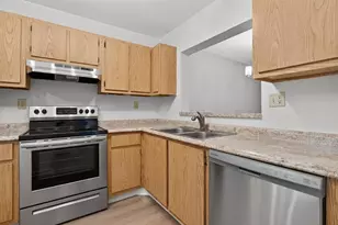 3034 Coral Springs Dr, Coral Springs, FL 33065 - Photo 9