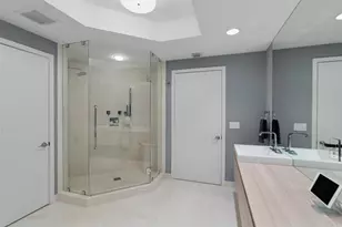 17111 Biscayne Blvd, North Miami Beach, FL 33160 - Photo 27