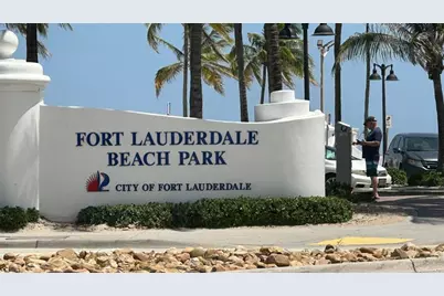 625  Antioch, Unit #302, Fort Lauderdale, FL 33304 - Photo 1