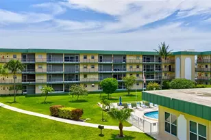 808 SE 7th St, Deerfield Beach, FL 33441 - Photo 7