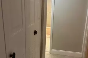 2801 Somerset Dr, Lauderdale Lakes, FL 33311 - Photo 19