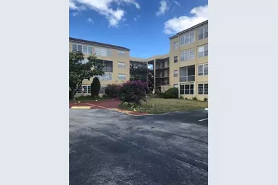 2801  Somerset Dr, Unit #209, Lauderdale Lakes, FL 33311 - Photo 1