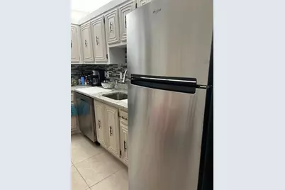 2801  Somerset Dr, Unit #209, Lauderdale Lakes, FL 33311 - Photo 9