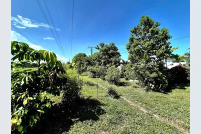 1390 NW 70th Ln, Margate, FL 33063 - Photo 29