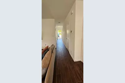 1129 NW 41st Ln, Lauderhill, FL 33313 - Photo 9