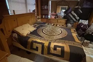 9281 Martinique Dr, Miami, FL 33189 - Photo 13