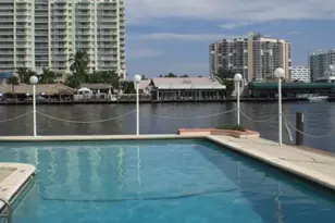 2900 NE 30th St, Fort Lauderdale, FL 33306 - Photo 9