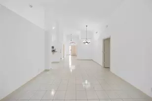 7822 Carina Ct, Lake Worth, FL 33467 - Photo 9