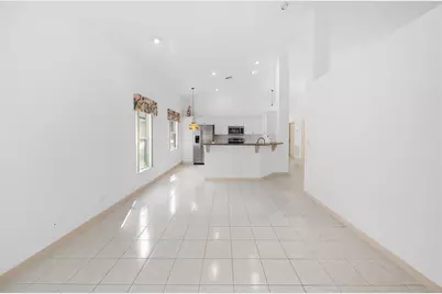 7822  Carina Court, Lake Worth, FL 33467 - Photo 15