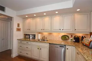 400 Leslie Dr, Hallandale Beach, FL 33009 - Photo 15