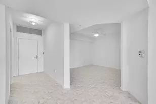 6001 N Ocean Dr, Hollywood, FL 33019 - Photo 15