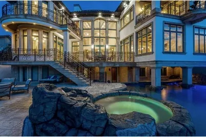 2306  Bay Dr, Pompano Beach, FL 33062 - Photo 51