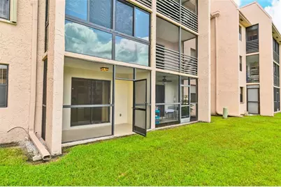 10304  Sunrise Lakes Blvd, Unit #106, Sunrise, FL 33322 - Photo 27