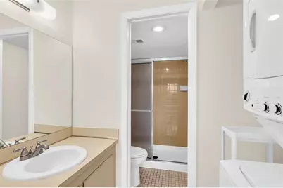 10304  Sunrise Lakes Blvd, Unit #106, Sunrise, FL 33322 - Photo 21